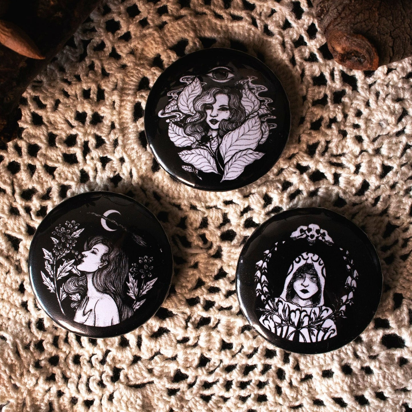 POISON PLANT BUTTON BADGES SET